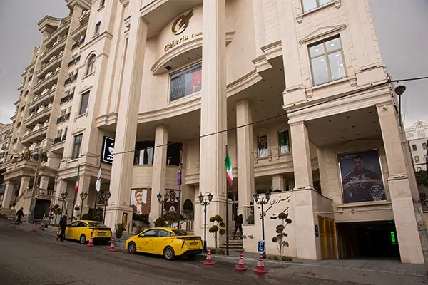 نمای بیرونی پاساژ گالریا