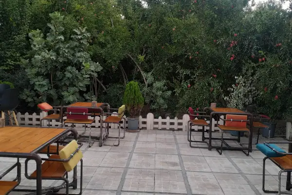 باغ رستوران آرمانی گاردن شیراز