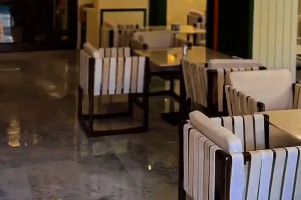 کافه رستوران رآی