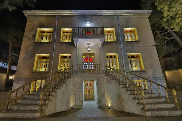 هتل بوتیک سنتی آریو کرمانشاه