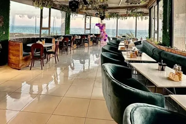 رستوران توسکا قشم