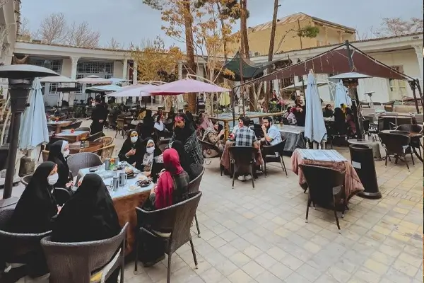 کافه مس و قالی