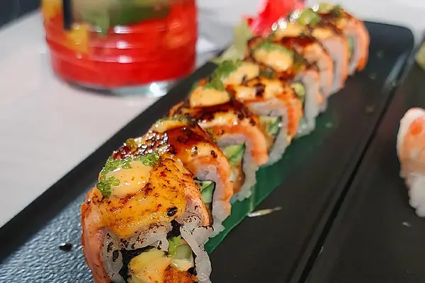 سوشی ناکایا منو