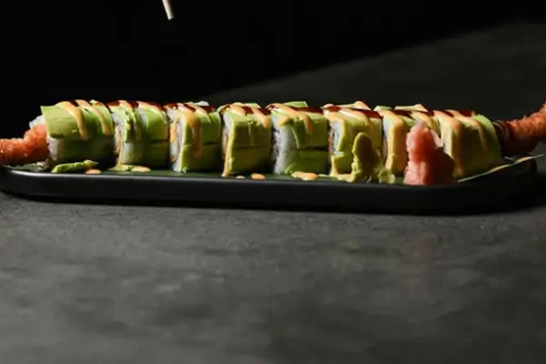 رستوران سوشی ناکایا